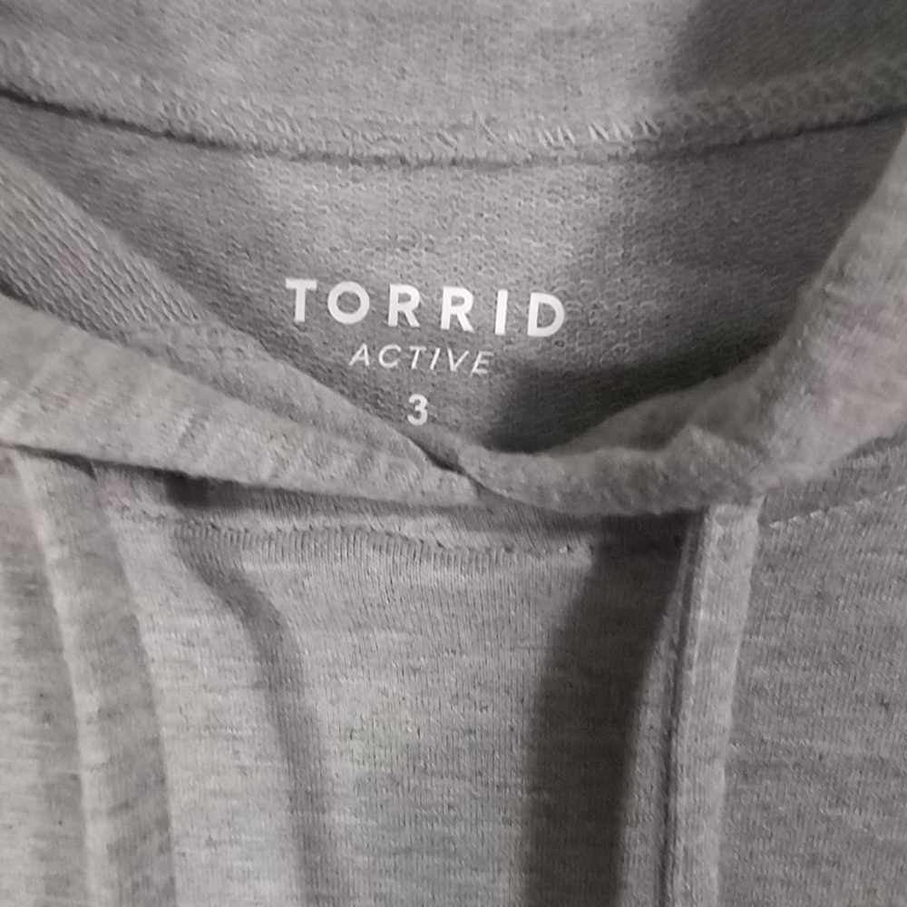 Torrid Active Gray Workout Hoodie Size 3X - Picture 2 of 5